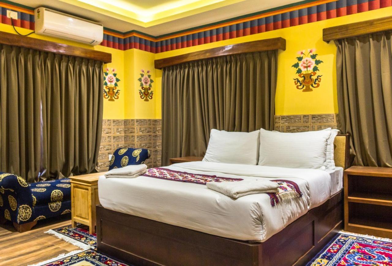 White Dragon Hotel ปูนาคา ภายนอก รูปภาพ